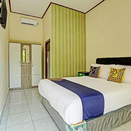 SPOT ON 91197 Pondok Rahayu Hotel Kerobokan  Bagian luar foto