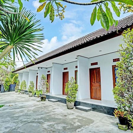 SPOT ON 91197 Pondok Rahayu Hotel Kerobokan  Bagian luar foto