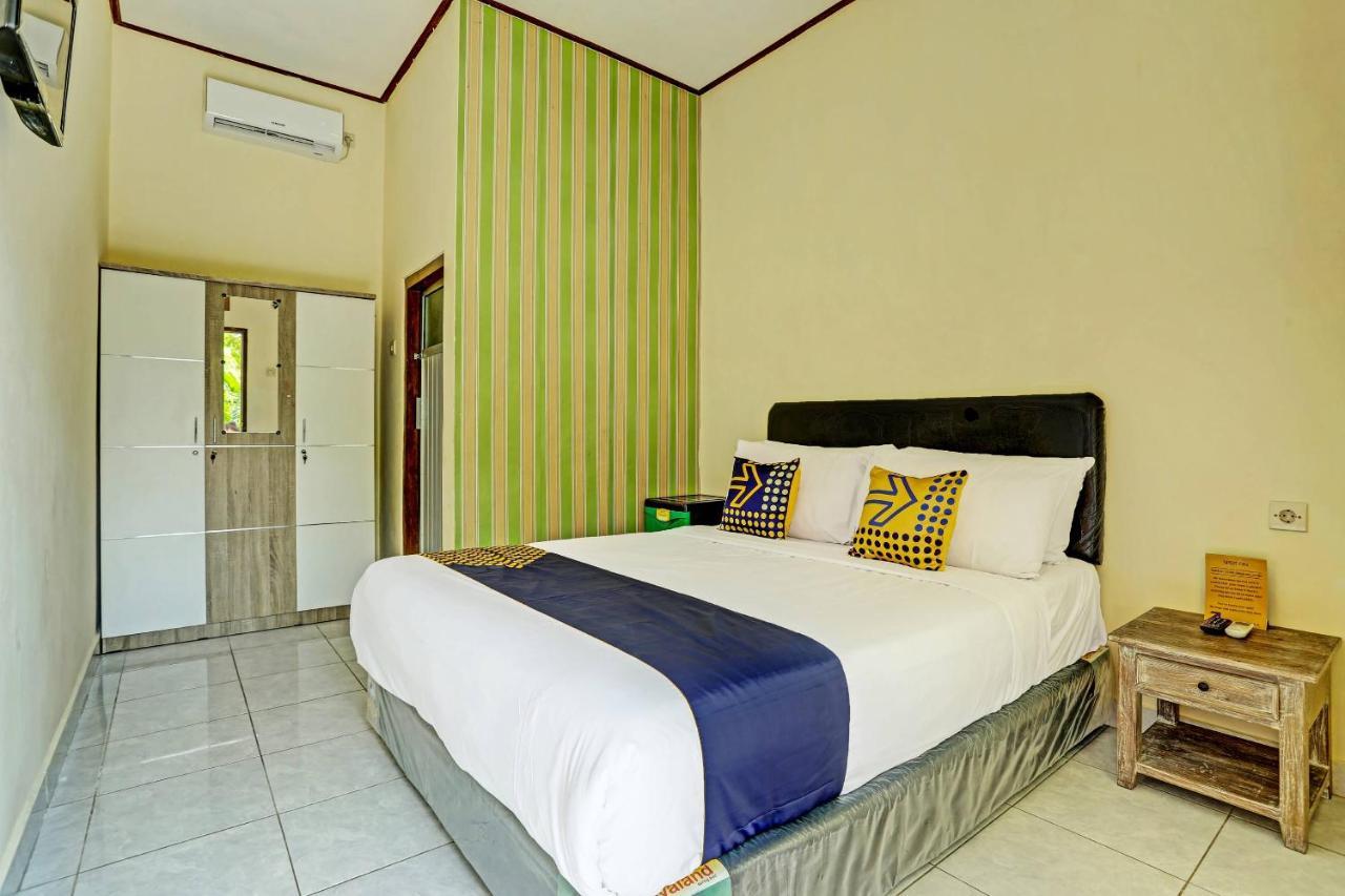 SPOT ON 91197 Pondok Rahayu Hotel Kerobokan  Bagian luar foto