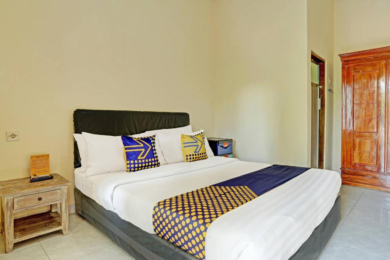 SPOT ON 91197 Pondok Rahayu Hotel Kerobokan  Bagian luar foto