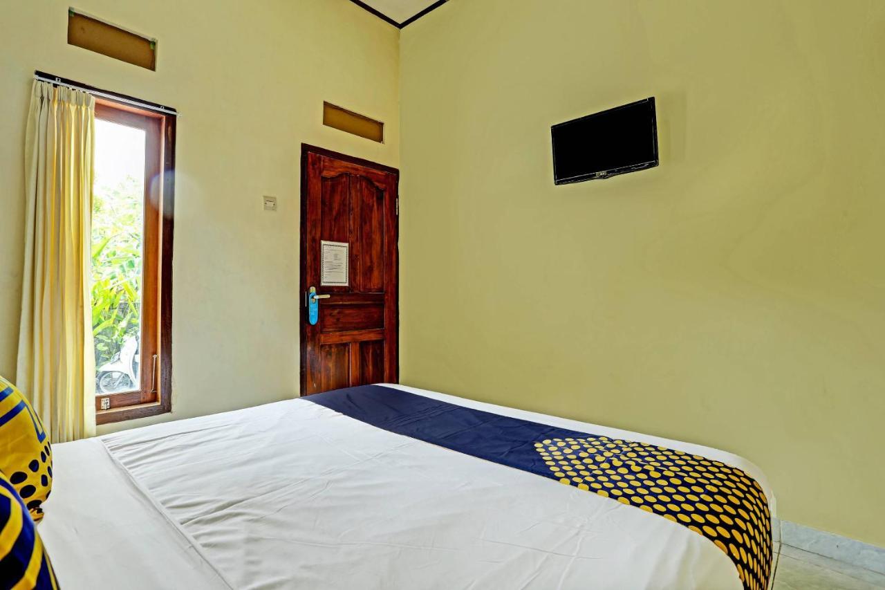 SPOT ON 91197 Pondok Rahayu Hotel Kerobokan  Bagian luar foto